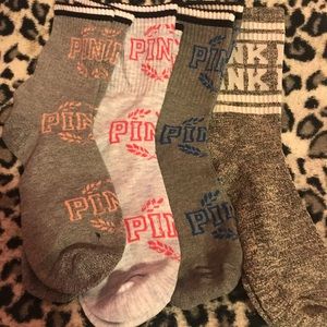 💫4 Pair Victoria’s Secret Socks💫